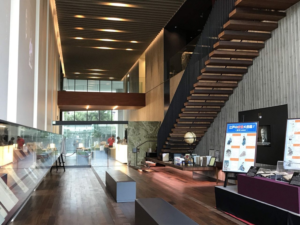 2B5EF8F6-B324-4B2C-9D6F-76983C80695C