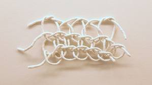 Nakamura_kamiwoamu kamiwomaku (kabe)