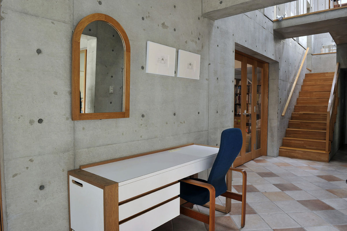 201801_磯崎倉俣展_04