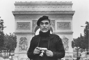 秋山総督と凱旋門