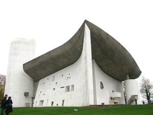 ル・コルビュジエ_ロンシャンの礼拝堂