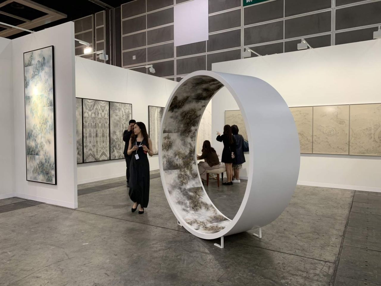 2BE30FD7-E83F-4819-9FBB-59503D024563