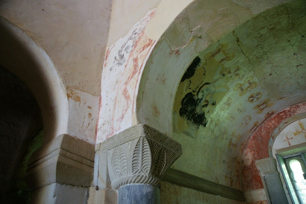 13.サン・サルバドール・デ・バルデヂィオス教会内陣部分