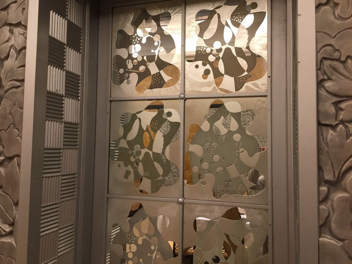 写真5：マックス・アングランによるガラスエッチング