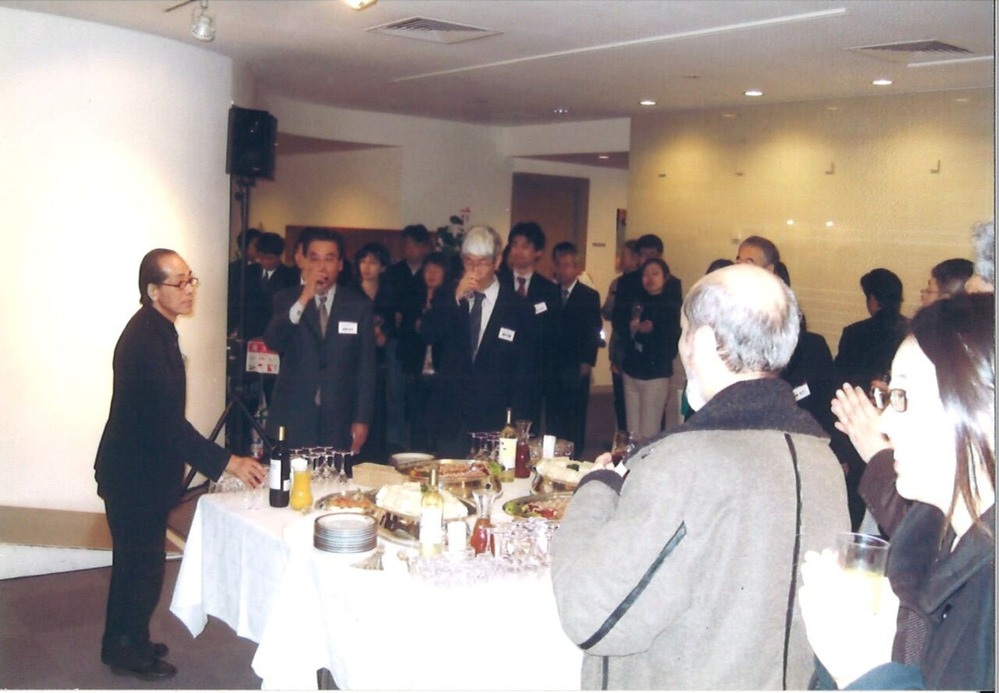 20231019183900_00001