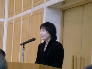CIMG3982世田谷竣介展2司会森田さん