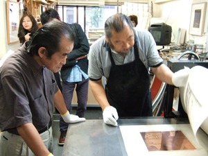 石山修武 白井版画工房にて2006年