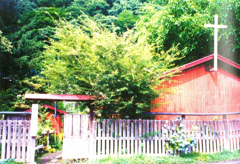 ④シュトルム神父の教会