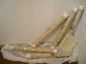 I D'ILE, DIT-ILチューブ桐村茜