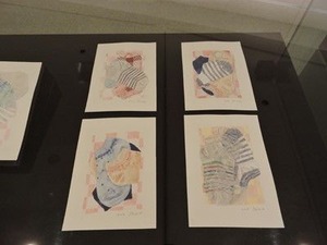 20190709中尾美穂_027同じくソックスを描いたサイン入りの4点