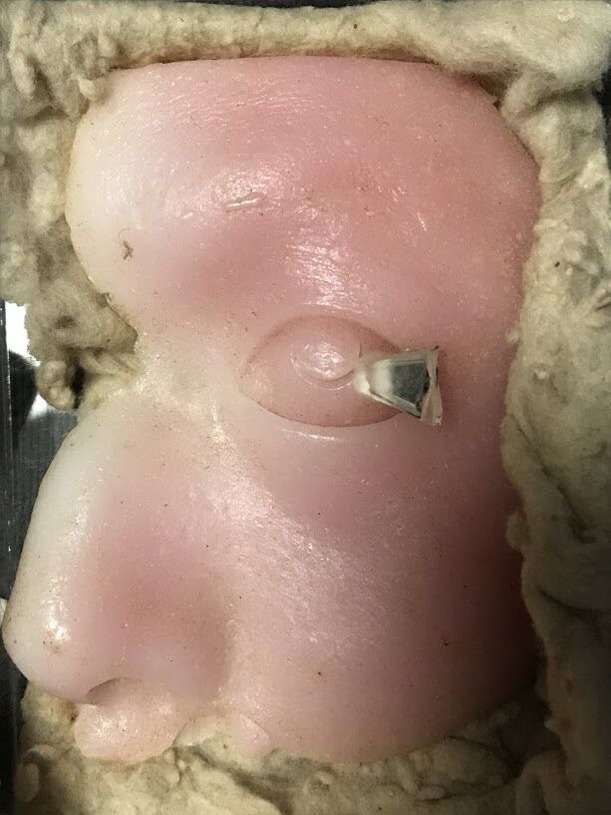 5CCA8EBD-218B-4707-B5C2-850128469733