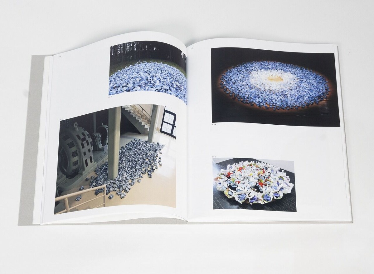 伊藤公象作品集_中のページ