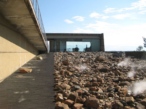 磯崎新_雪の科学館2