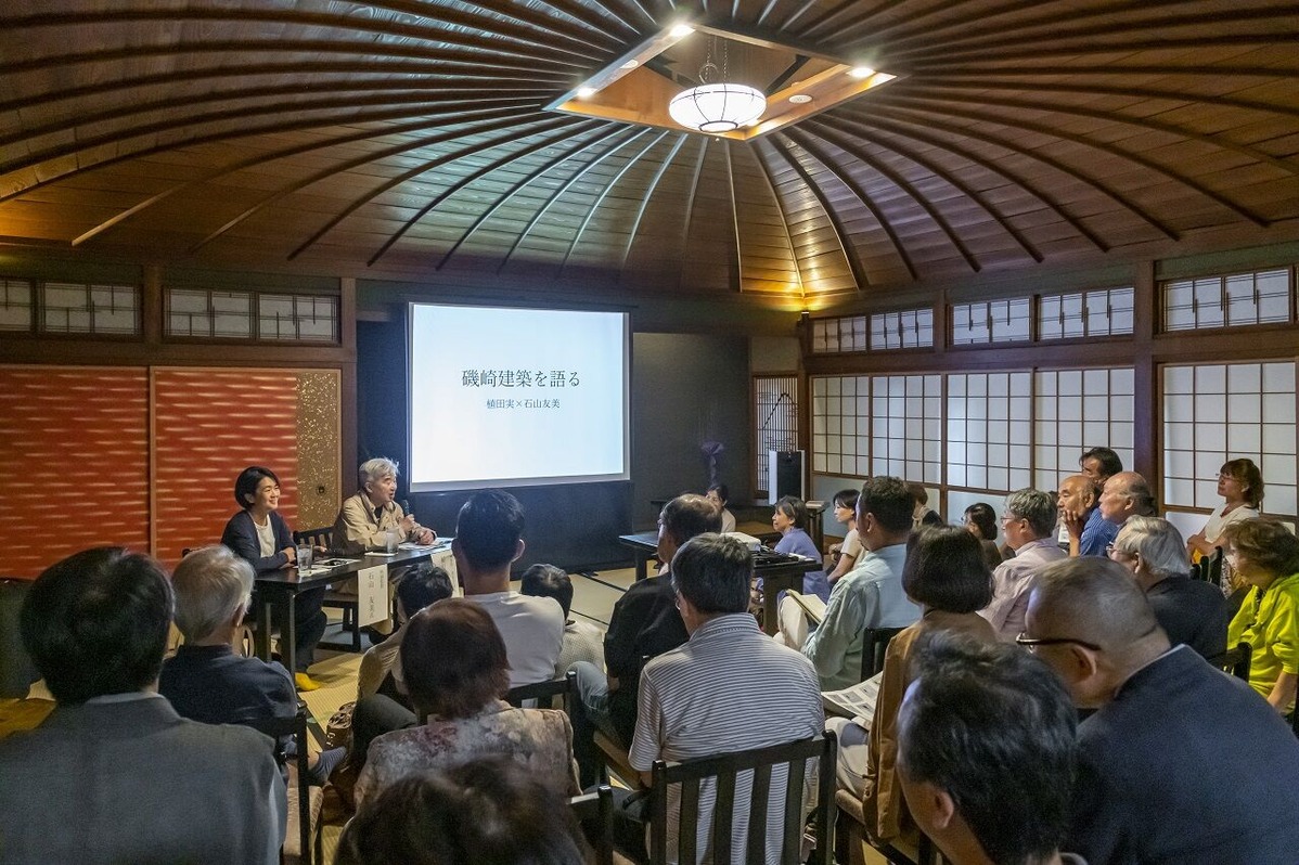 003特別企画　対談：植田実x石山友美　花月楼にて
