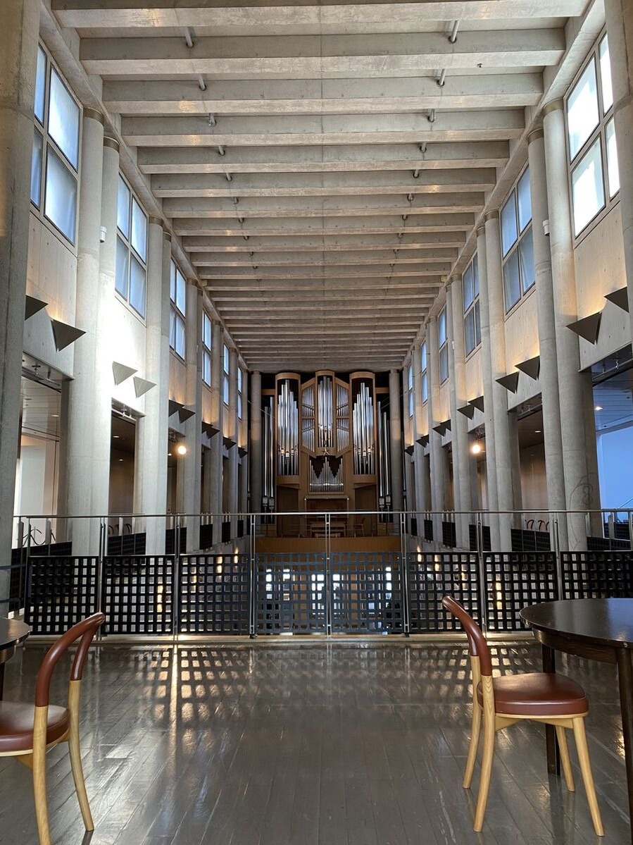 水戸芸術館エントランスホール