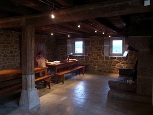 25ル・ソヴァージュ 暖炉