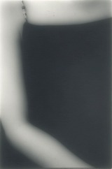 林和美「ゆびさき」より3