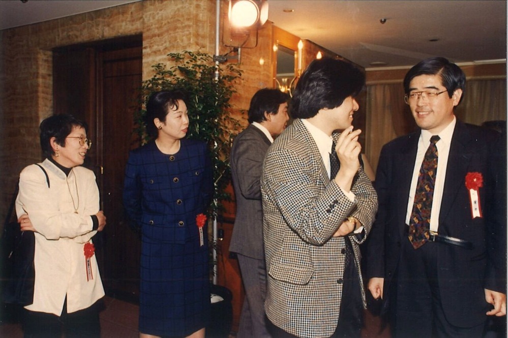 20231018180519_00001