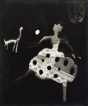 作品名不詳（踊り子）22.4x18.9cm