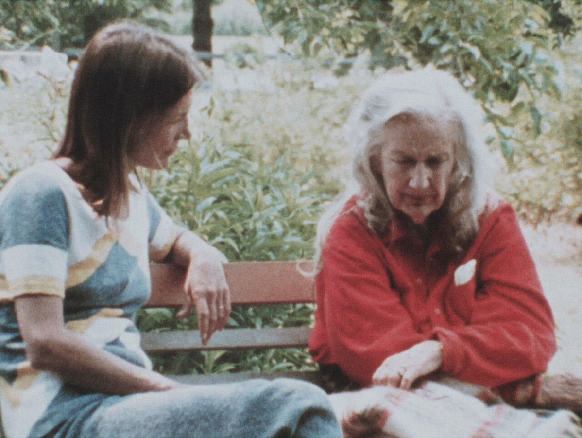 TS 15 Lee Radziwill & Edith Ewing Bouvier Beale