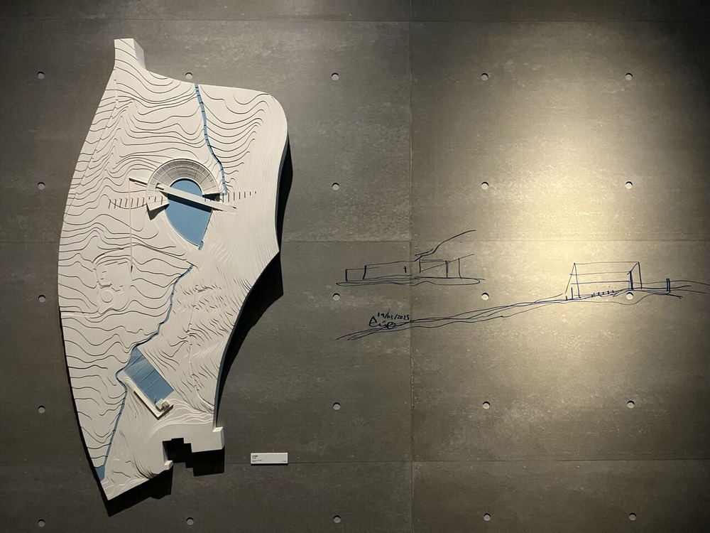 写真2_水の教会2