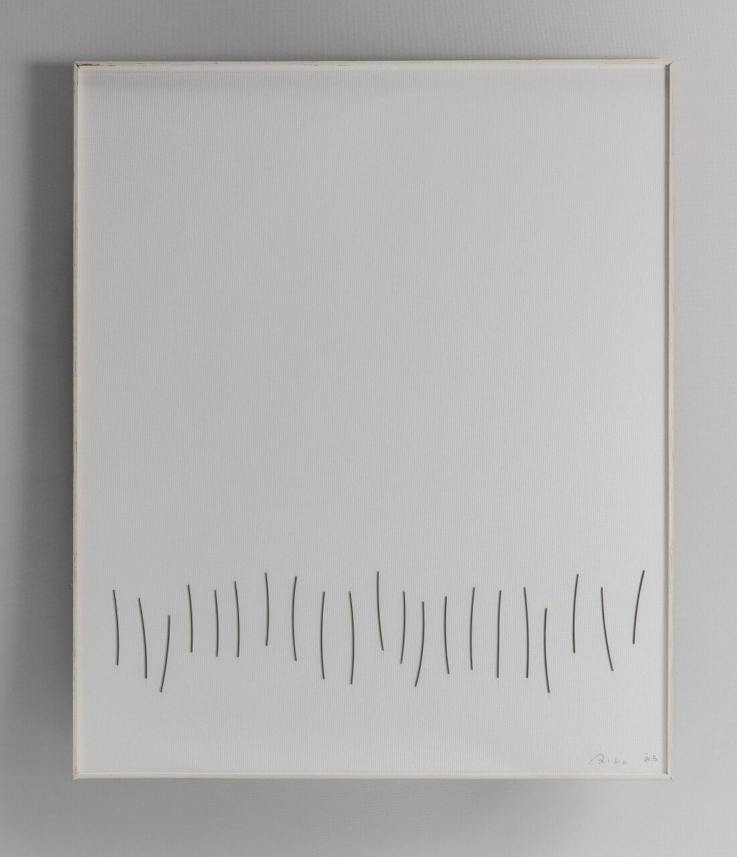 No20_宮脇愛子 ピアノ線 27.5×22.0cm (1)