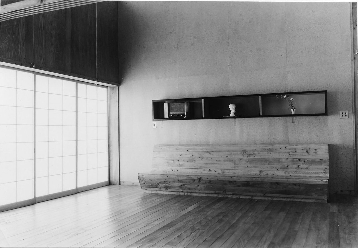 20190714花田佳明006看護婦宿舎ホール