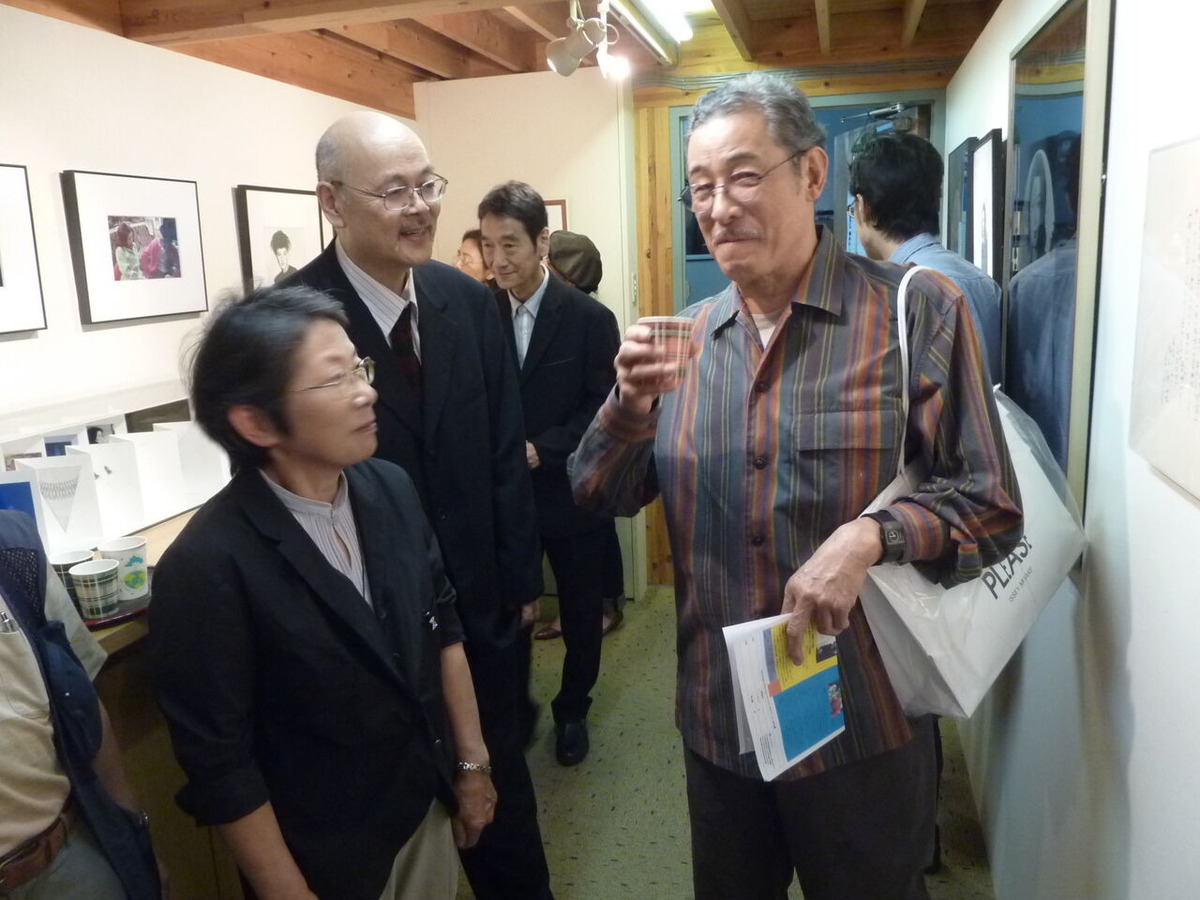 三宅一生2010年10月1日