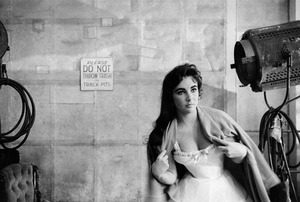A004-Elizabeth-Taylor