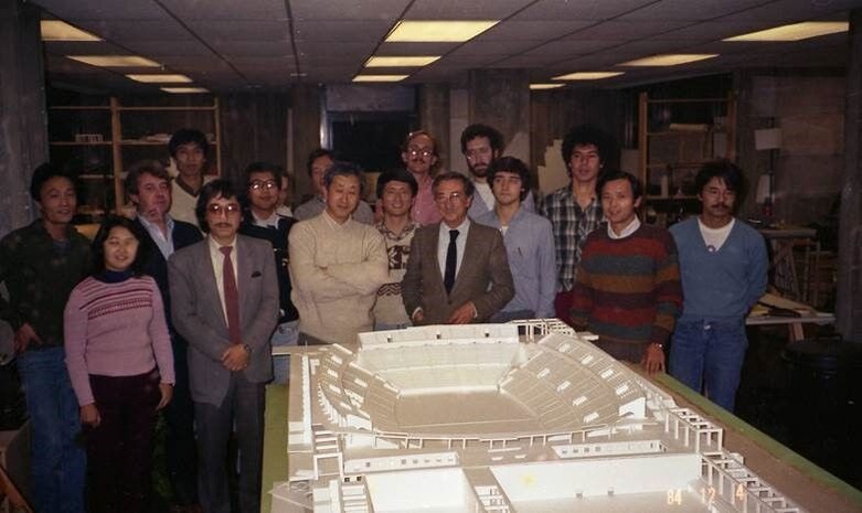 丹下連載7_10_パラウ・サン・ジョジョルディ1984年12月の模型