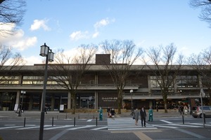 ロームシアター京都外観