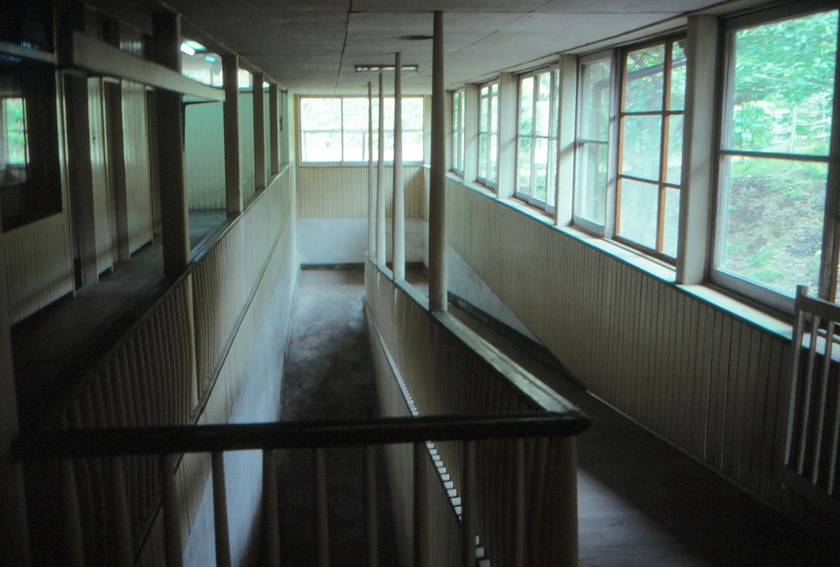 20190714花田佳明037伝染病棟スロープ