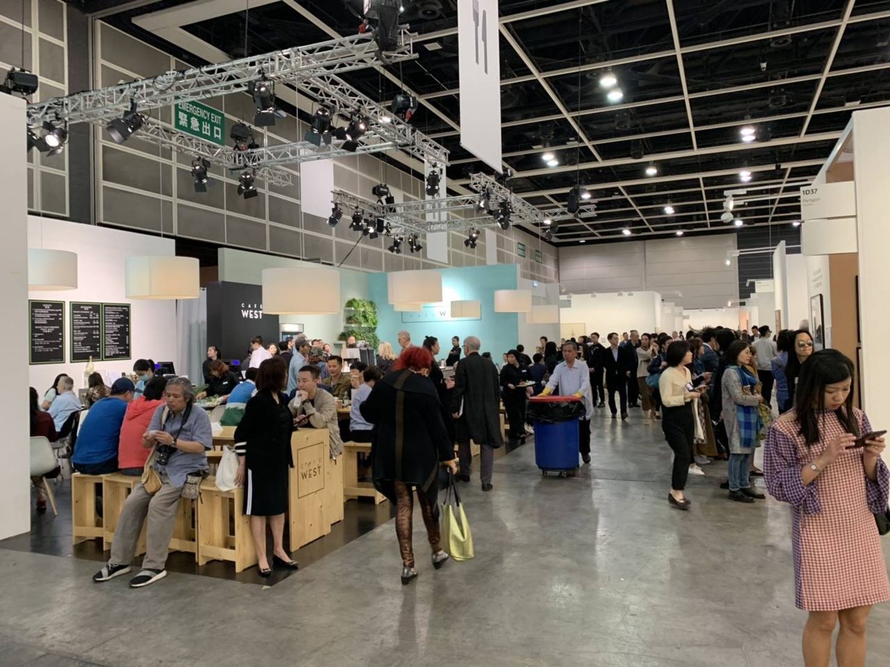 47774F3F-9862-436A-B8C4-7CB59A068372