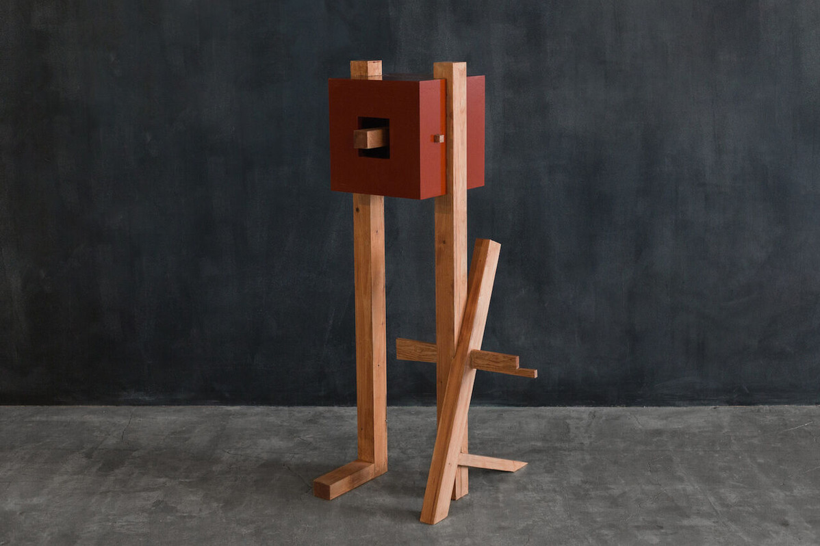 10_佐藤研吾_日本からシャンティニケタンへ送る家具1