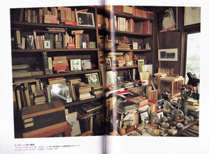 ４　瀧口修造の書斎（美術手帖1981年8月号より）