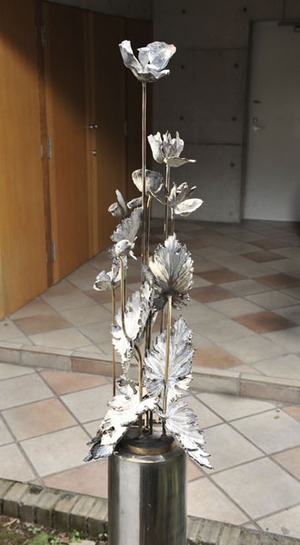 島根紹_彫刻ケシ_部分